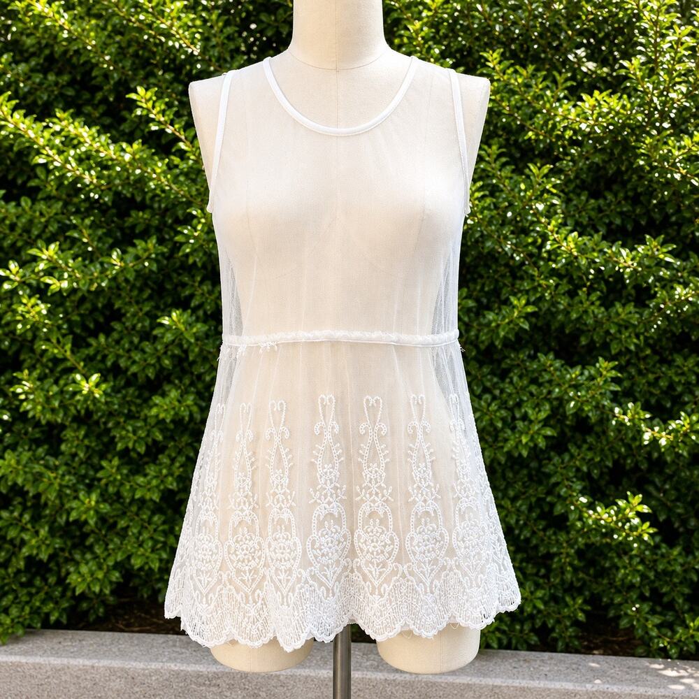 E2 Clothing Womens Large White Sheer Lace Tank Top Sleeveless Boho Overlay NWT - Picture 1 of 8